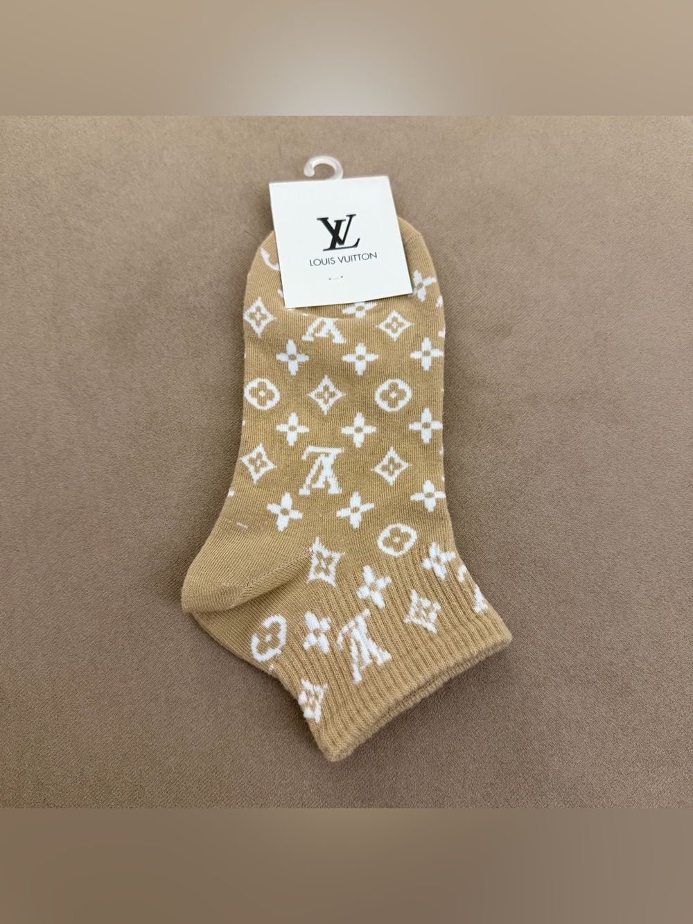 NWT Premium Designer Monogram Ankle Socks Camel / White